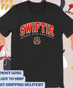 2024 Swiftie Kansas City Football 13 Swift And Kelce Phoebe Tonkin t-shirt