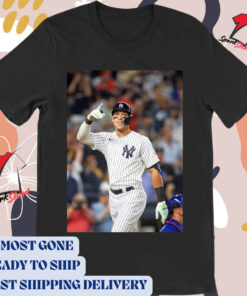 Official Aaron Judge NY Yankees gets a RBI tonight someone who retweets and is following is winning a MLB t-shirt