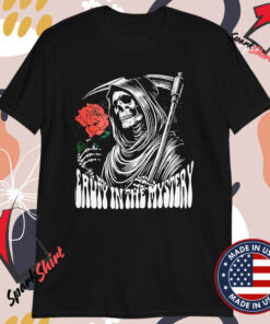 Beauty In The Mystery Death Reaper Rose Xplr T-shirts